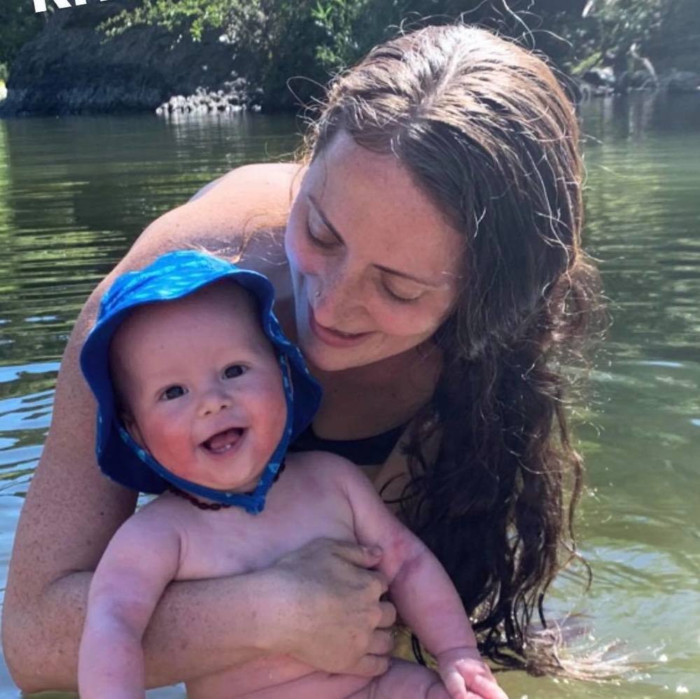 Meet your Posher, Kelly